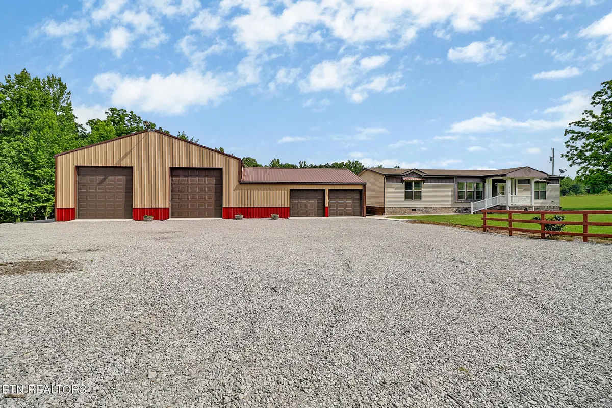 2734 Blaylock Rd, Crossville, TN 38572 - #1