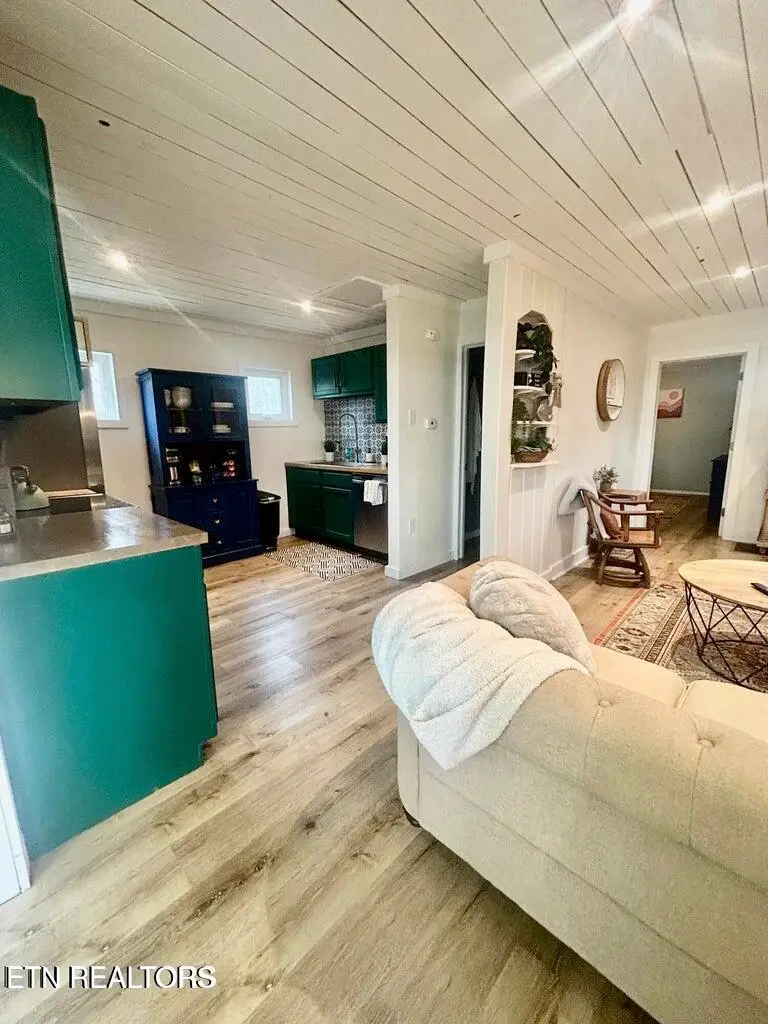1440 Dover Lane, Dandridge, TN 37725 - #3