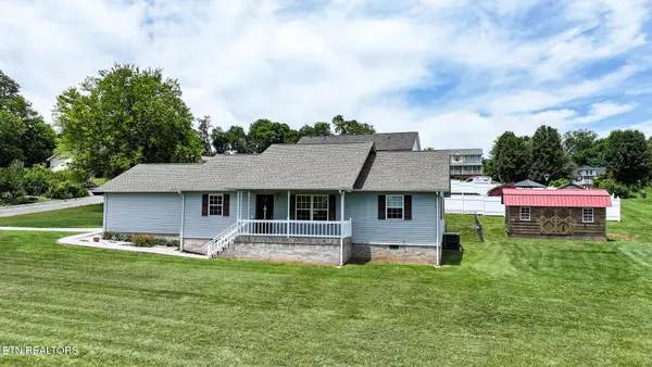 555 Golden Harvest Circle, Seymour, TN 37865