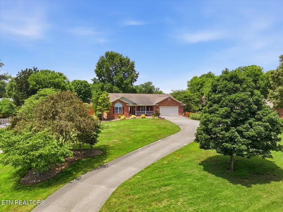 421 Sweet Briar Drive, Maryville, TN 37804 - #2