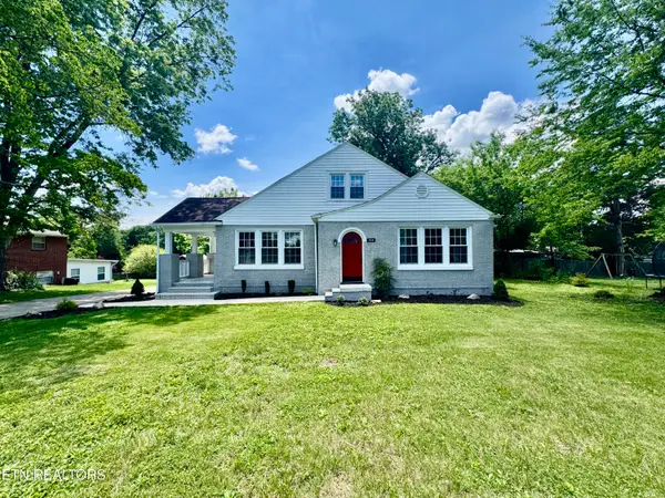 1916 Fair Drive, Knoxville, TN 37918