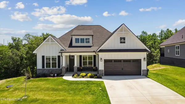 247 Bittersweet Lane, Lenoir City, TN 37771