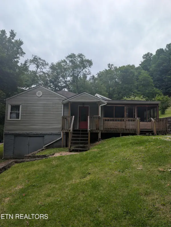 416 Georgia Ave, Pineville, KY 40977