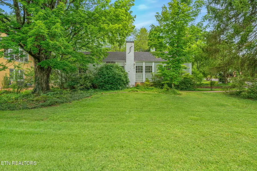 726 Scenic Drive, Knoxville, TN 37919 - #3