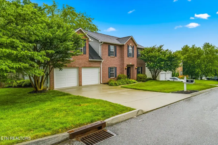 615 Mountain Pass Lane, Knoxville, TN 37923 - #3