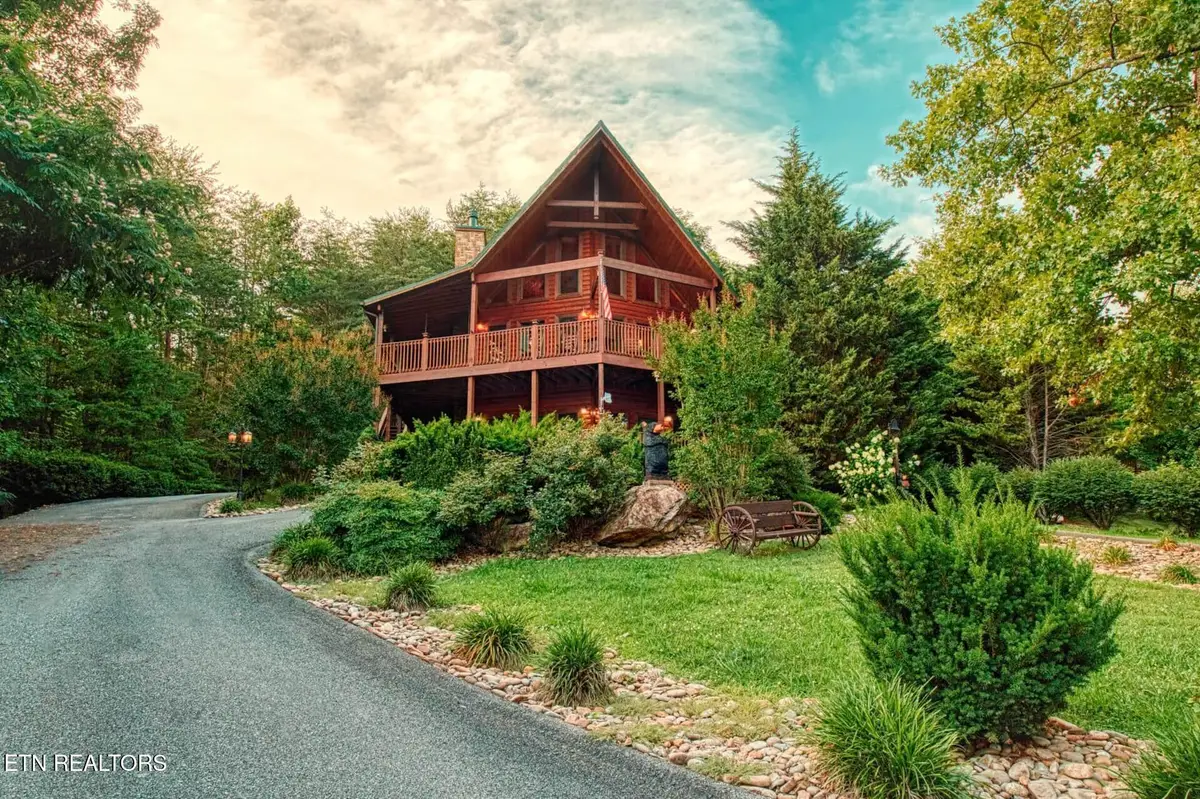 210 Meghans Way, Townsend, TN 37882 - #1
