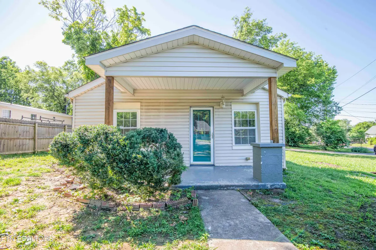 2100 NE Dodson Ave, Knoxville, TN 37917 - #1