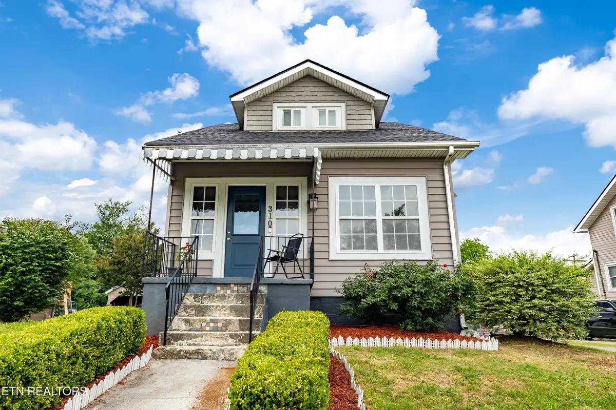 310 W Lincoln Rd, Alcoa, TN 37701 - #1