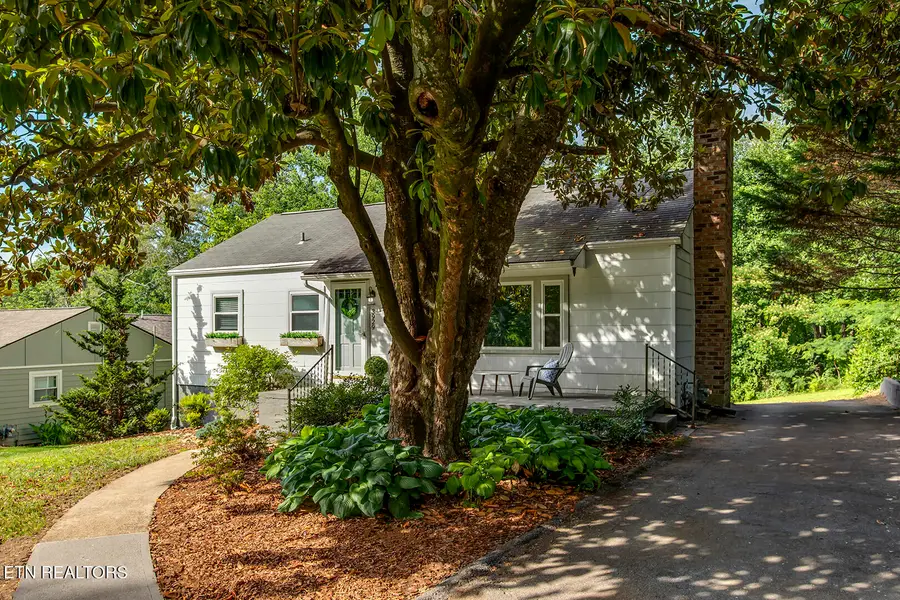 3929 Forest Glen Drive, Knoxville, TN 37919 - #3