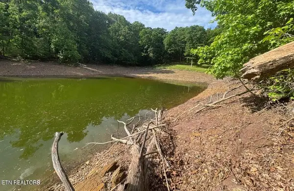2109 Kahiti Court, Mooresburg, TN 37811