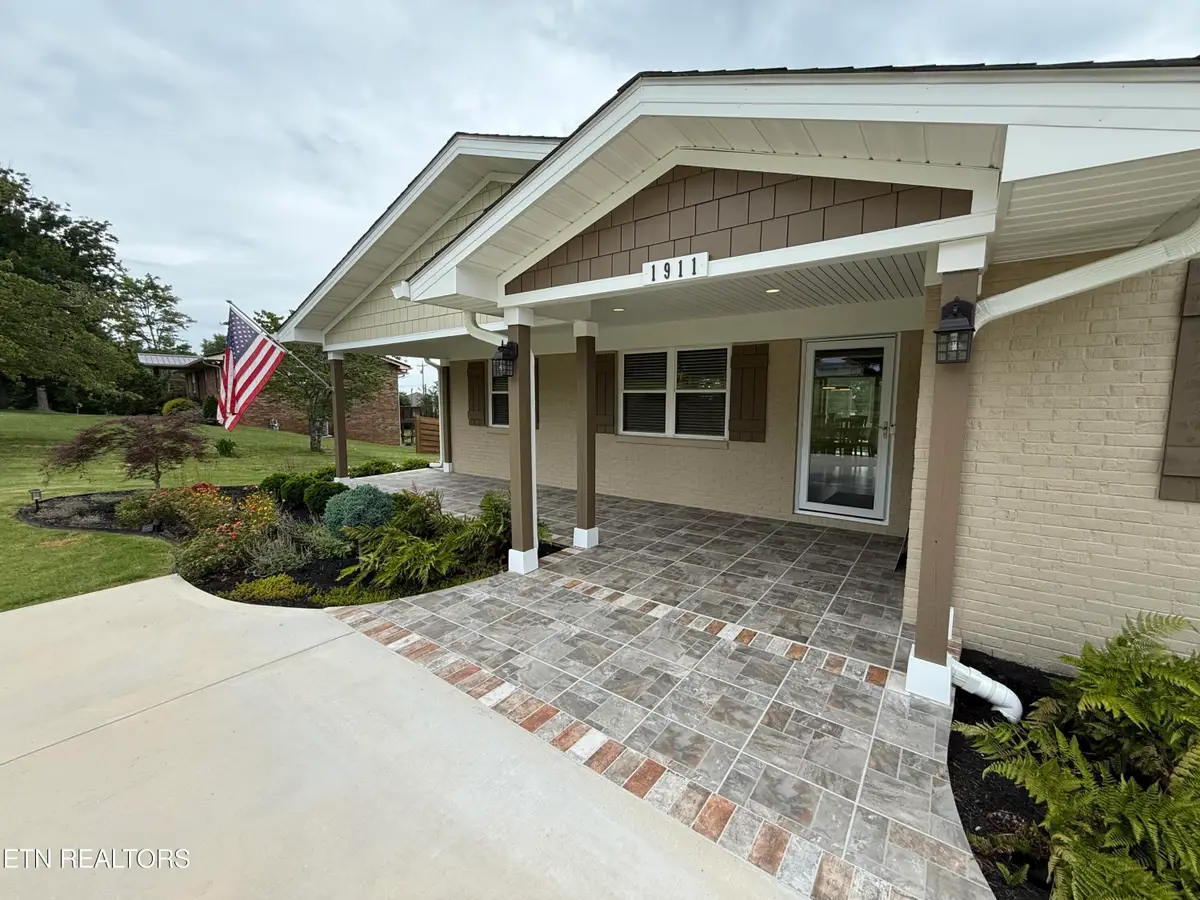 1911 Smoky View, Maryville, TN 37801 - #1