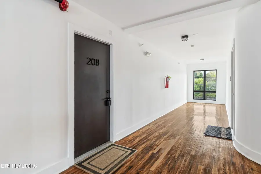 3415 N Broadway St #208, Knoxville, TN 37917 - #2