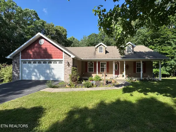 366 Swallows Crossing, Grimsley, TN 38565