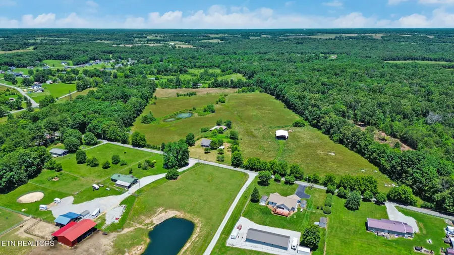185 Ryan Rd, Crossville, TN 38571 - #2