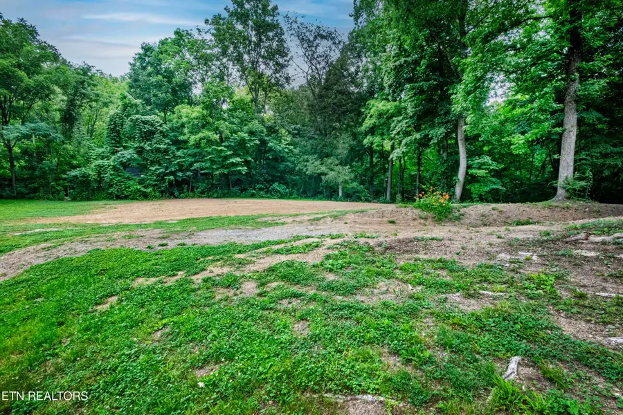 200 Midway Drive, Oliver Springs, TN 37840 - #2