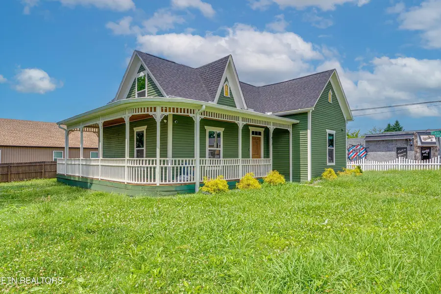 413 E Inskip Drive, Knoxville, TN 37912 - #3