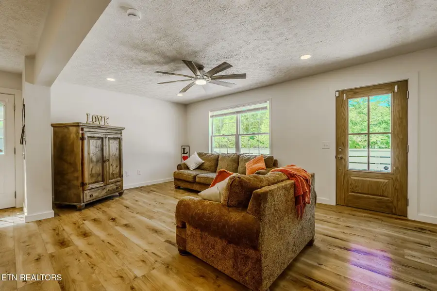 100 Sierra Place, Rockwood, TN 37854 - #3