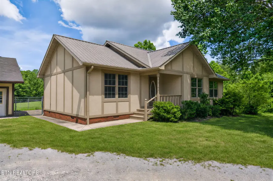 230 Amanda Drive, Jamestown, TN 38556 - #2