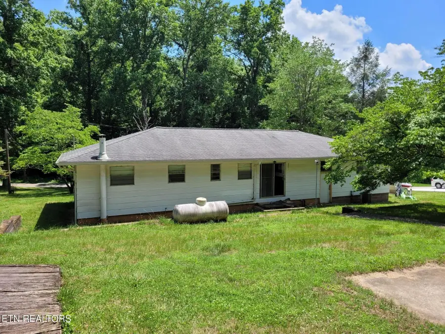 7507 Badgett Rd, Knoxville, TN 37919 - #2