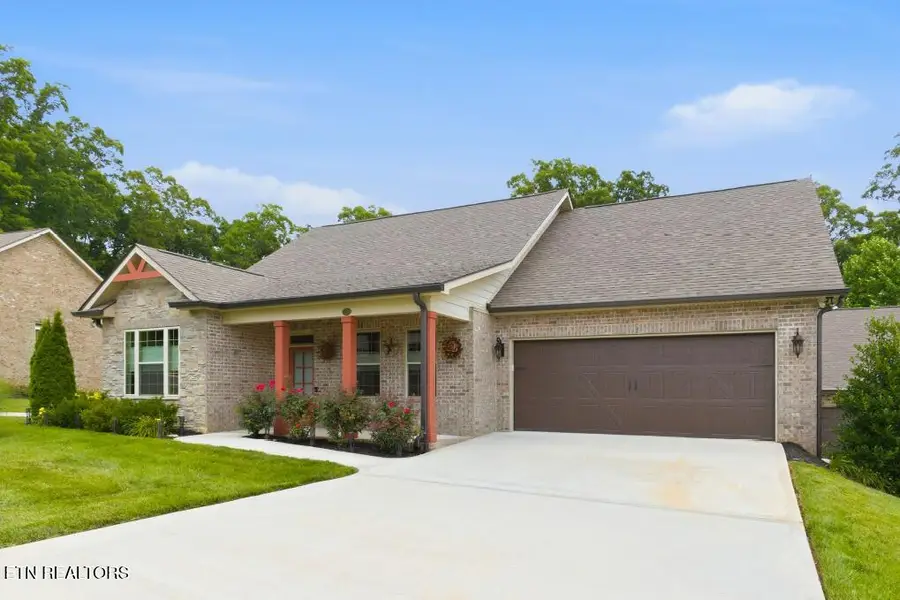 1617 Mountain Drive, Lenoir City, TN 37772 - #2