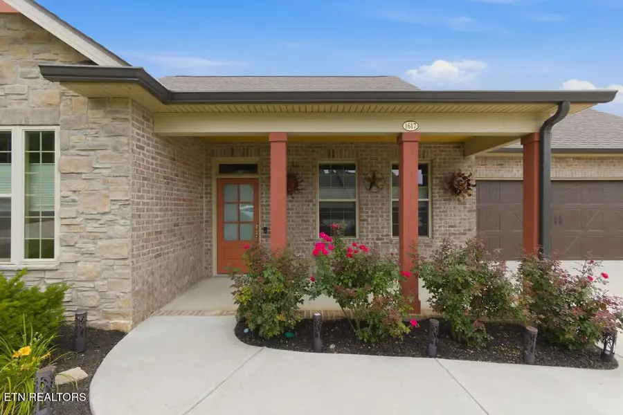 1617 Mountain Drive, Lenoir City, TN 37772 - #3