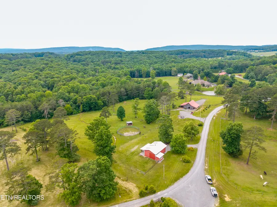 1152 Brier Branch Rd, Graysville, TN 37338 - #3