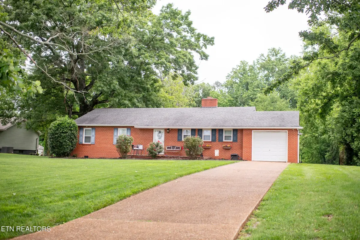 819 Keith Lane, Athens, TN 37303 - #1