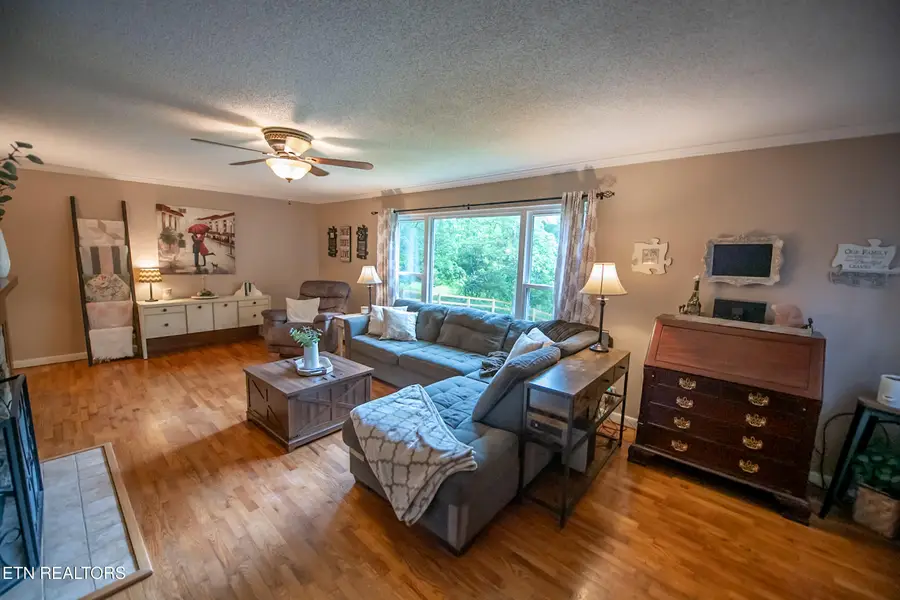 819 Keith Lane, Athens, TN 37303 - #2