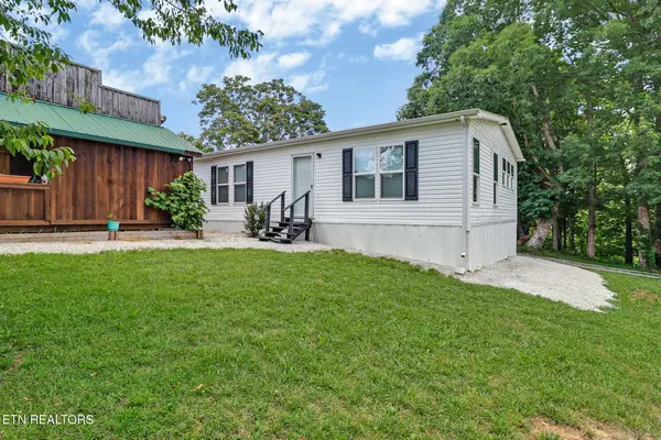 527 Stilts Lane, Jamestown, TN 38556