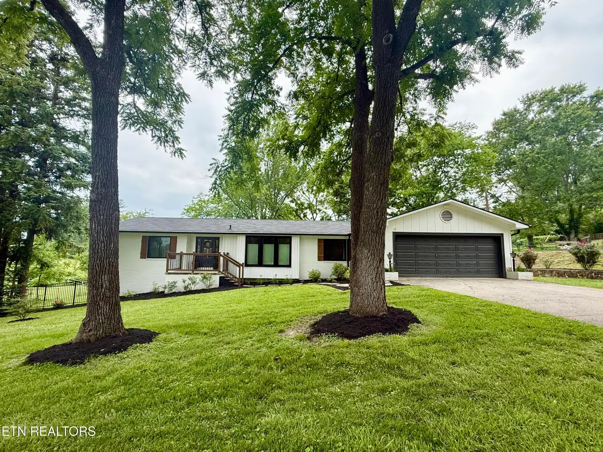 7509 Lancashire Blvd, Powell, TN 37849 - #1