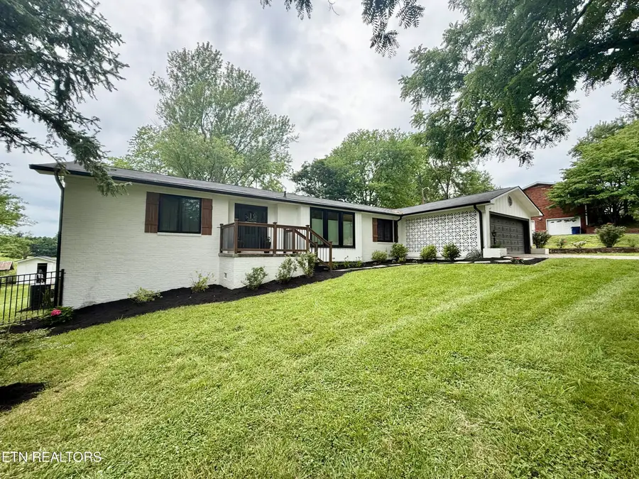 7509 Lancashire Blvd, Powell, TN 37849 - #2