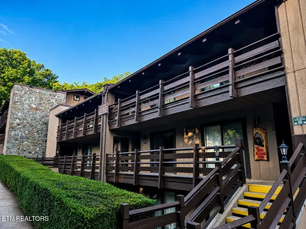 1081 Cove Rd #623, Sevierville, TN 37876