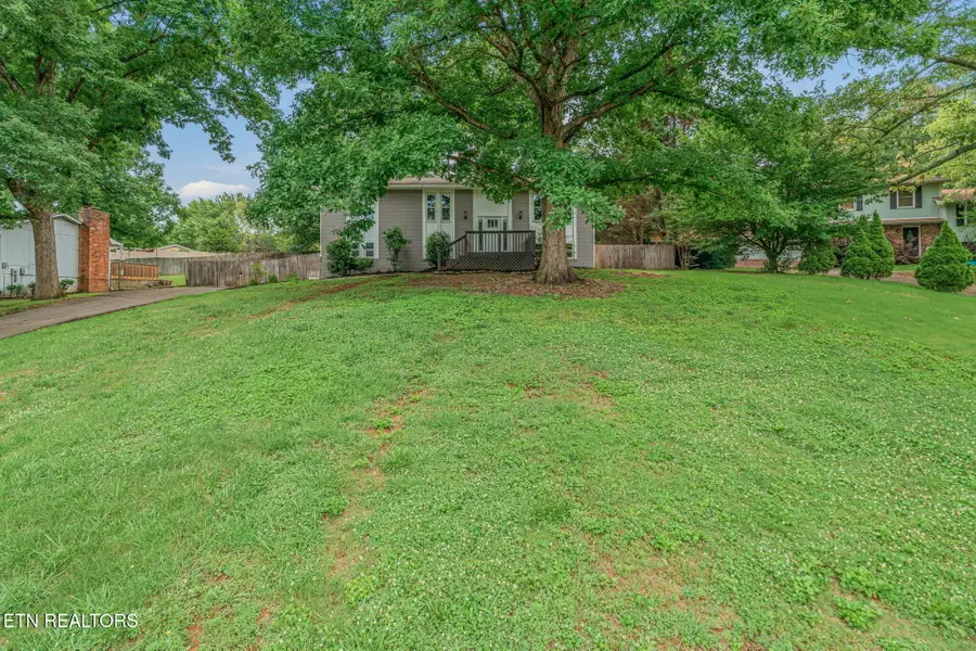 10005 Hempshire Drive, Knoxville, TN 37922 - #2