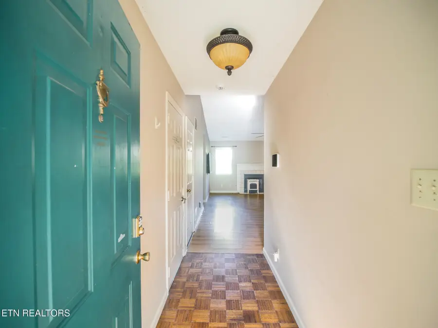 2309 Tori Rd, Knoxville, TN 37923 - #2