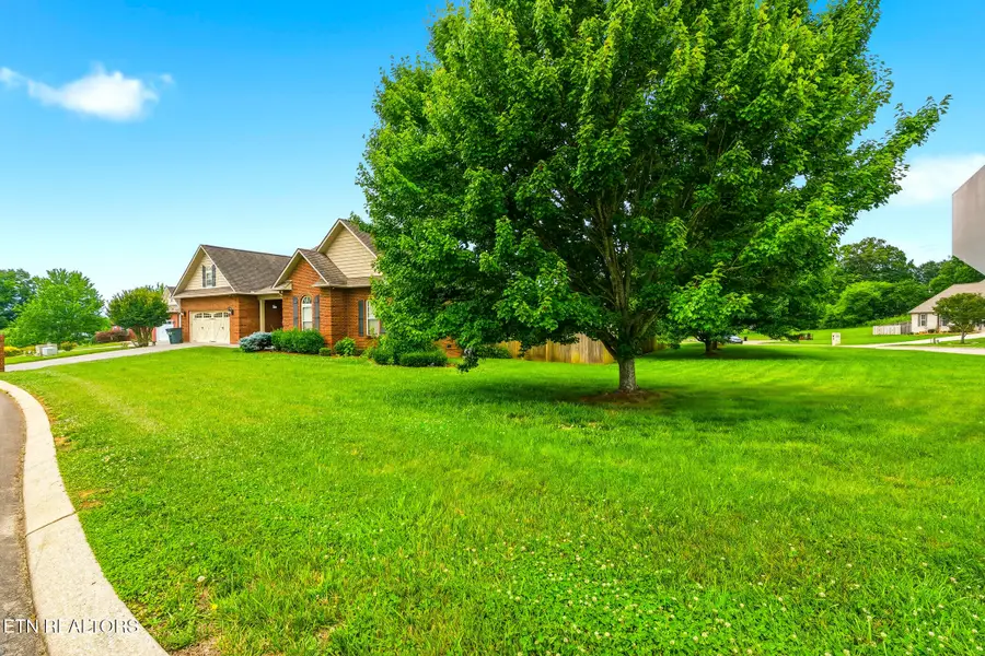 3047 S Hampton Way, Maryville, TN 37803 - #3
