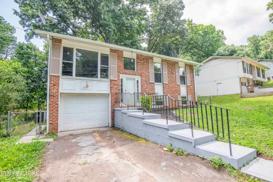 6516 Ellesmere Drive, Knoxville, TN 37921 - #3