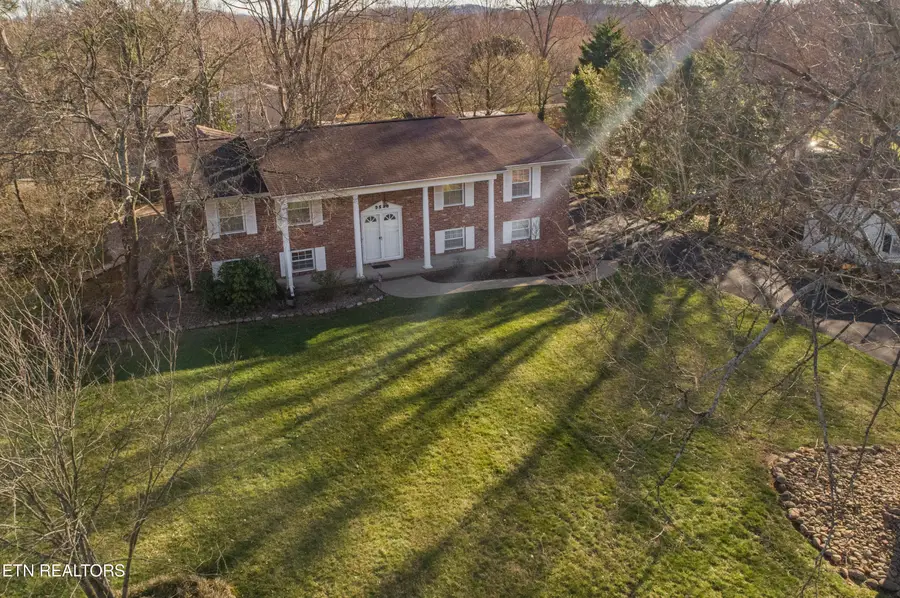 9528 Gulf Park Drive, Knoxville, TN 37923 - #2