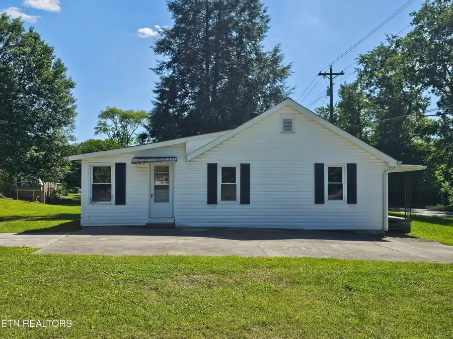 1341 Blockhouse Valley Rd, Clinton, TN 37716 - #2