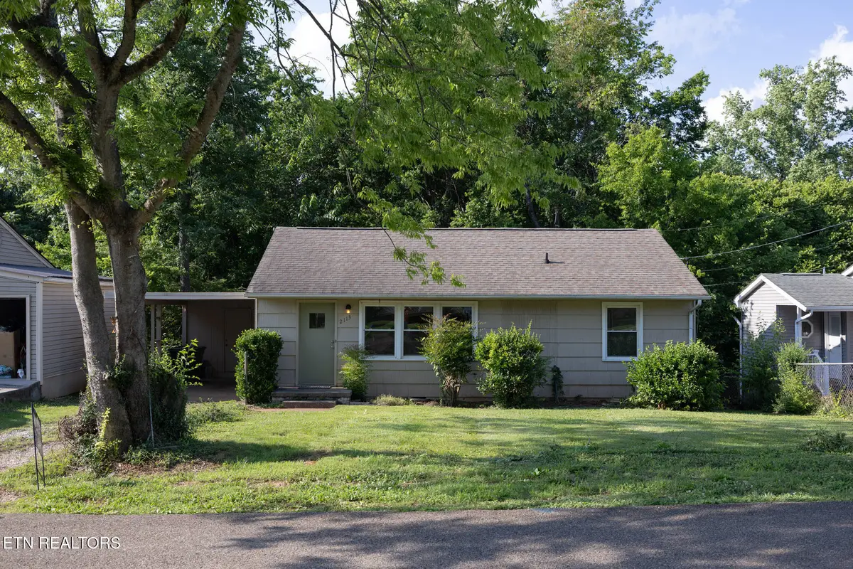 2113 Berea Ave, Knoxville, TN 37920 - #1