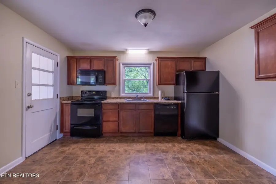 2113 Berea Ave, Knoxville, TN 37920 - #2