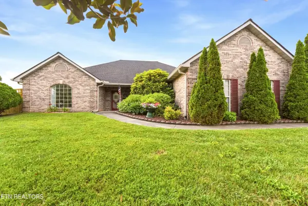2326 Dublin Drive, Maryville, TN 37803
