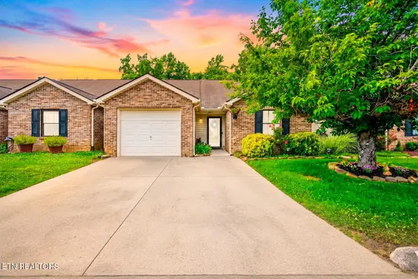 8632 Denmark St, Knoxville, TN 37931