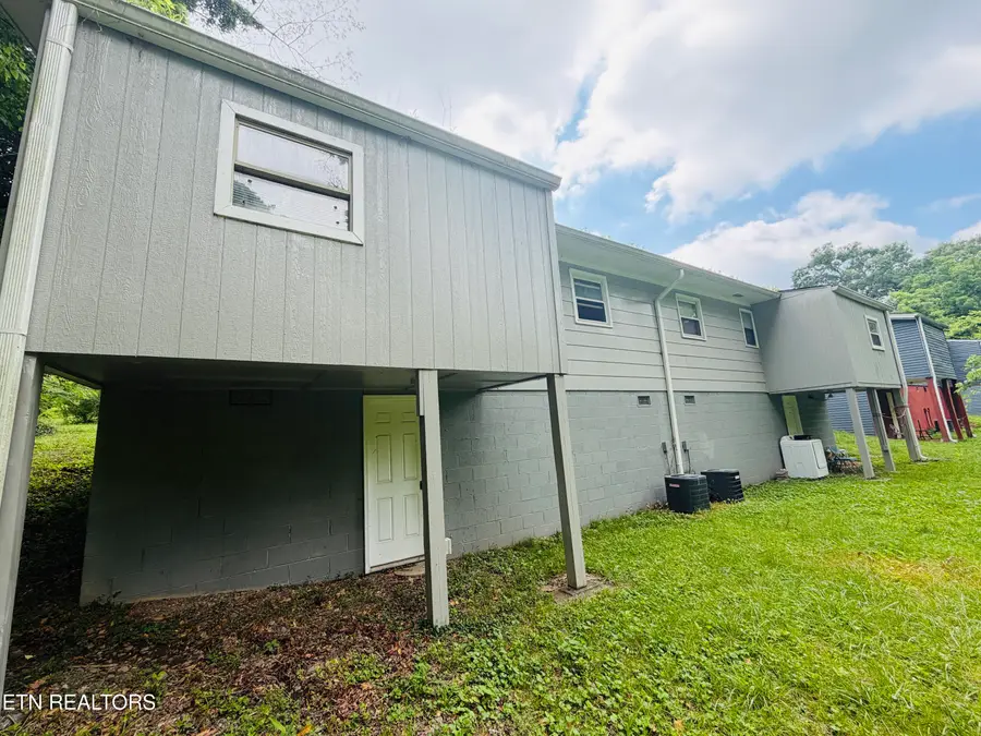 927 Biddle St, Knoxville, TN 37914 - #3