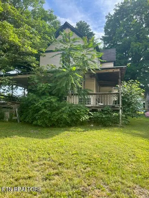 414 Emory Drive, Harriman, TN 37748 - #2