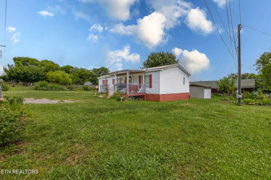 935 Summer St, Loudon, TN 37774 - #2