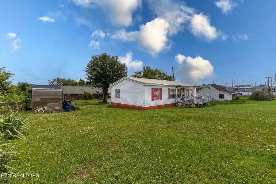 935 Summer St, Loudon, TN 37774 - #3