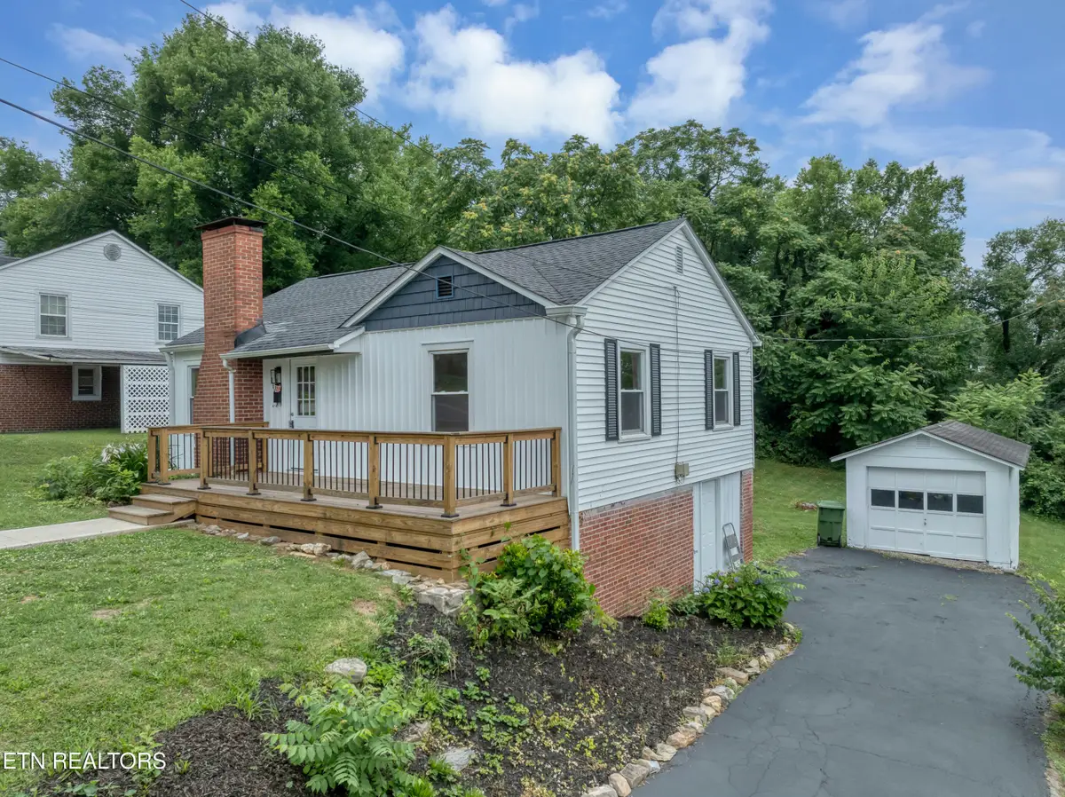 115 S Everett High Rd, Maryville, TN 37804 - #1