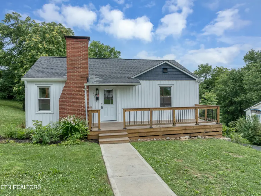 115 S Everett High Rd, Maryville, TN 37804 - #2