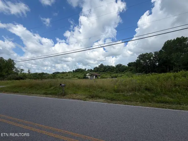244 Old Mail Rd, Crossville, TN 38555