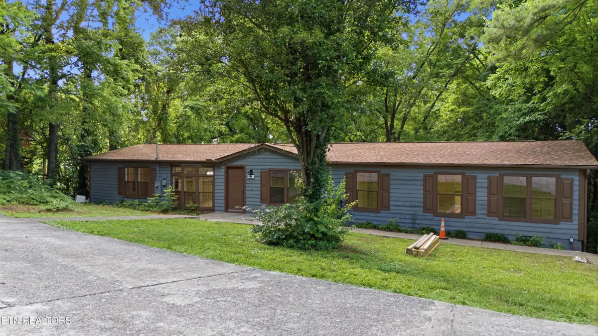 5001 Buffat Mill Rd, Knoxville, TN 37914 - #1